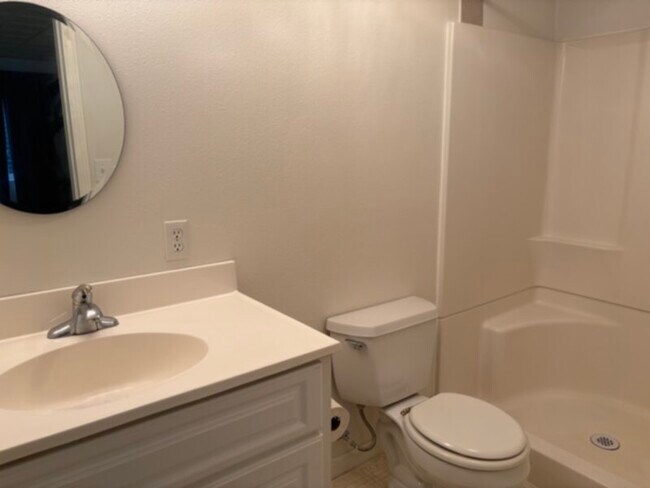 Photo - Ranch with finished basement in Ridgeview ...