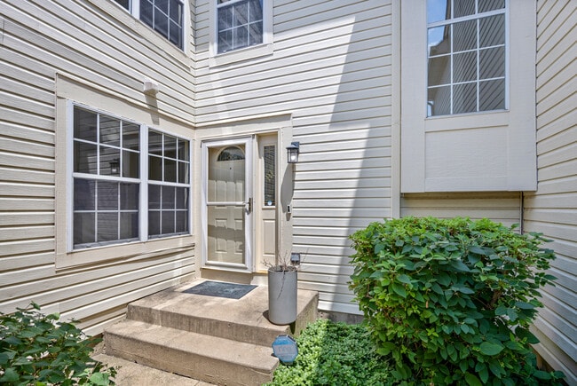 Photo - 2234 Seaver Ln