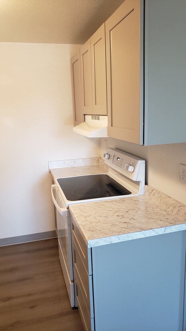 Photo - 105 N McKinley St Unit #2