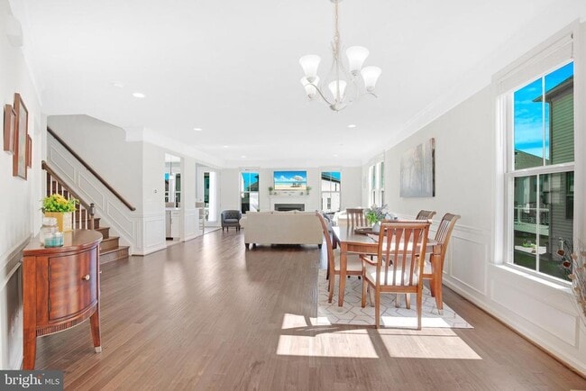 Building Photo - 42526 Oxford Forest Cir