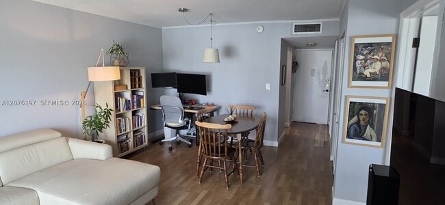 Photo - 7125 Bonita Dr Unit 402