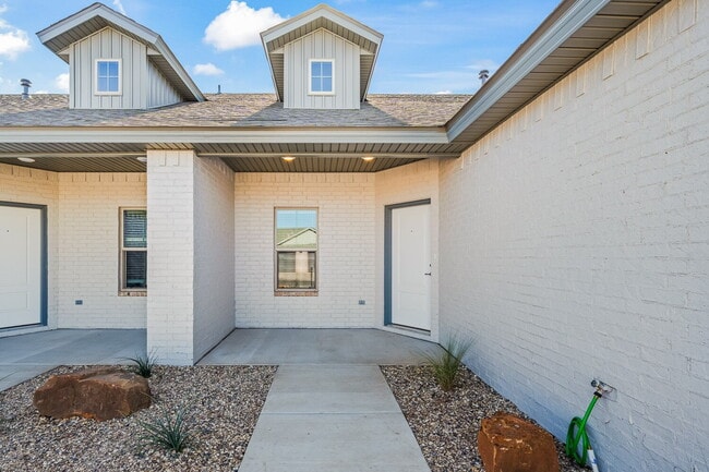 Photo - **MOVE IN SPECIAL** Beautiful townhomes in Frenship ISD!
