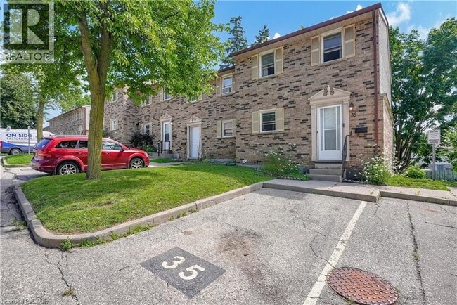 Photo - 175 Cedar St