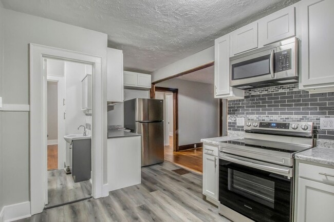 Photo - 548 Dayton Ave