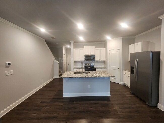 Photo - 5268 Pinnacle Walk