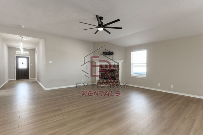 Photo - 6708 Oliver Loving Dr