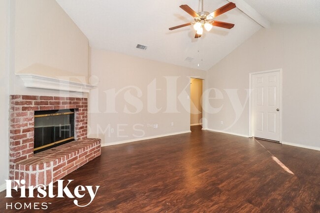 Photo - 7956 Clear Brook Cir