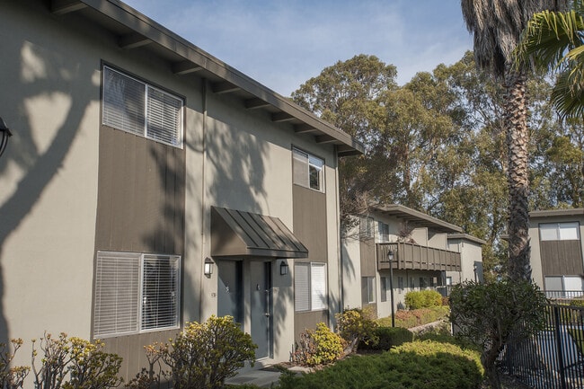 Monterey Townhouse