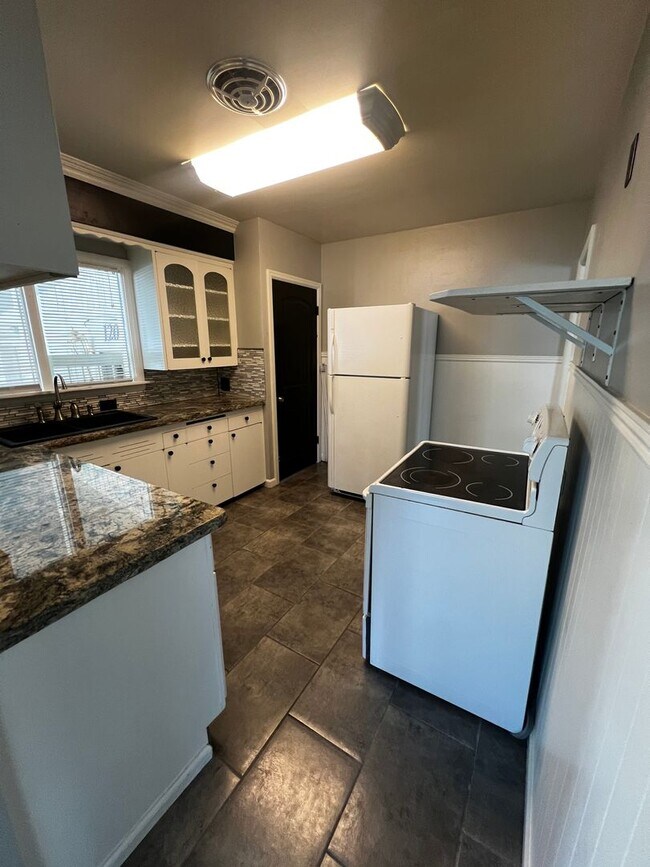 Photo - 1205 E Fremont St Unit 1205 E Fremont