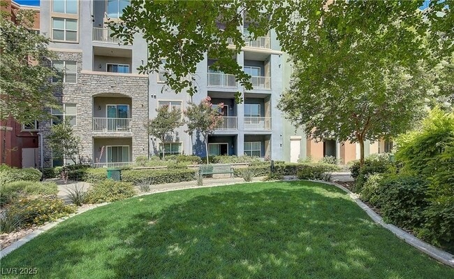 Building Photo - 62 E Serene Ave Unit 122