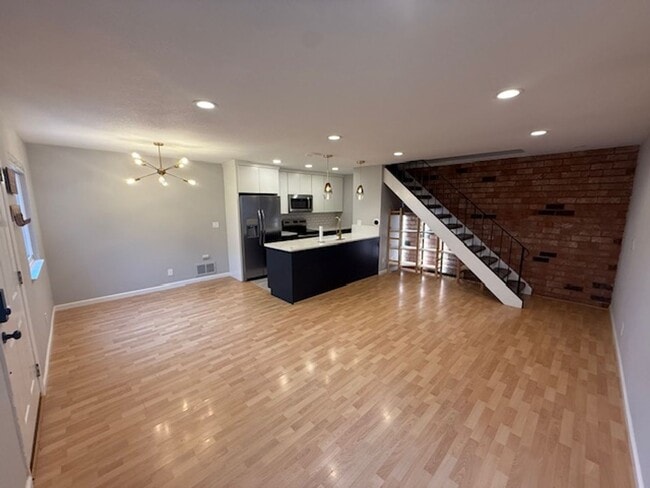 Photo - Charming 2-Bedroom Home Near Downtown Camp...