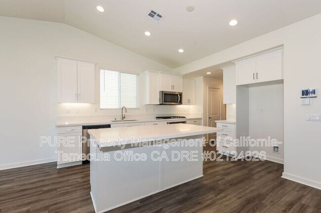 Photo - 29600 Cherokee Trl