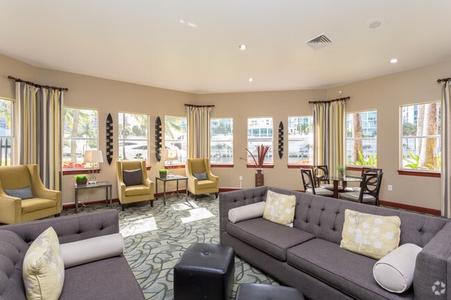 Interior Photo - Camden Aventura Rental