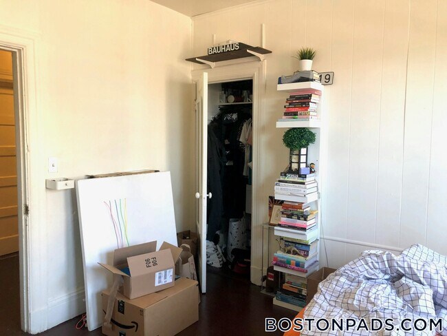 Photo - 201 Harvard Ave Unidad 2