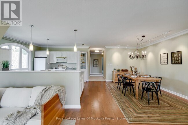 Photo - 31 Dairy Ln Unit 401