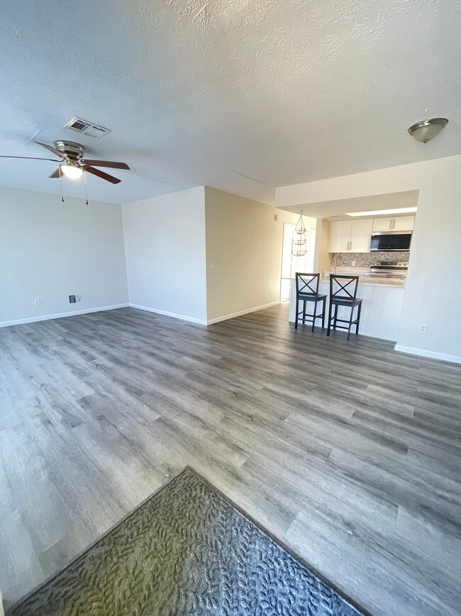 Photo - 1252 SE 8th St Unit 1252