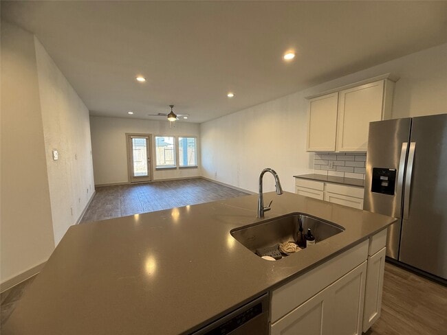 Photo - 12810 Harlesden Ln