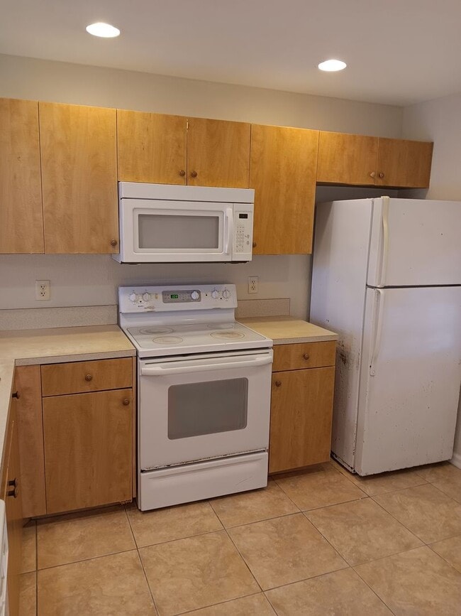 1328 SE 8th Ave Unit 1328 SE 8th Ave #101