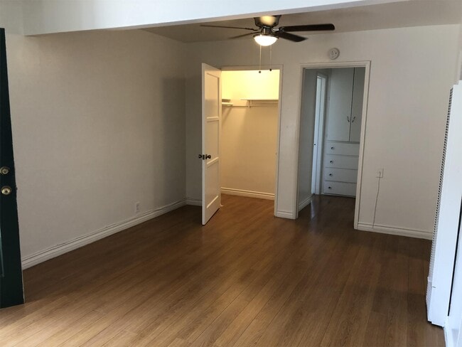 Photo - 410 S Sierra Madre Blvd Unit 6