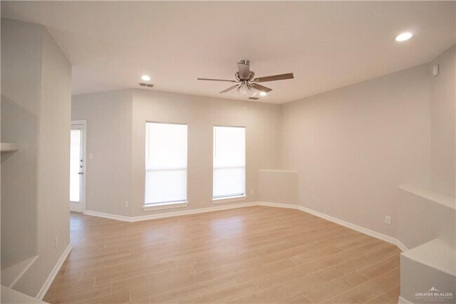 Photo - 21 Morning Ln