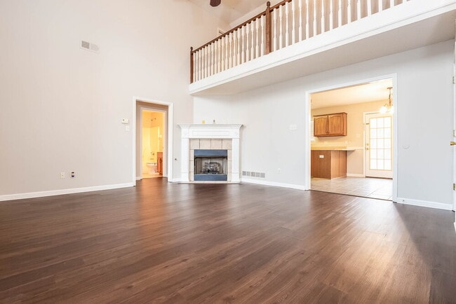 Photo - 1209 Pendulum Dr
