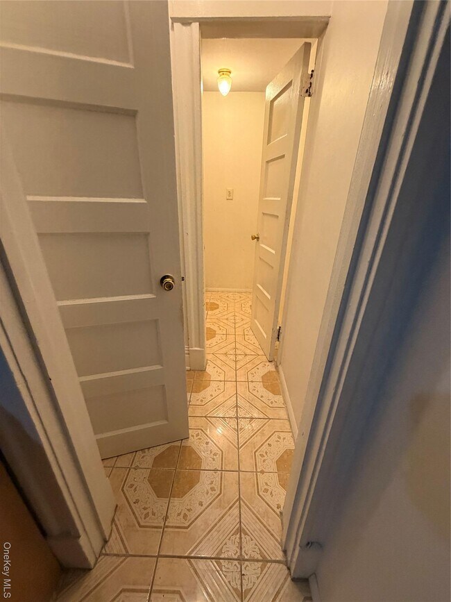 Photo - 16 Wallace Ave