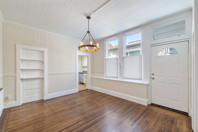 Photo - 282 Monterey Blvd