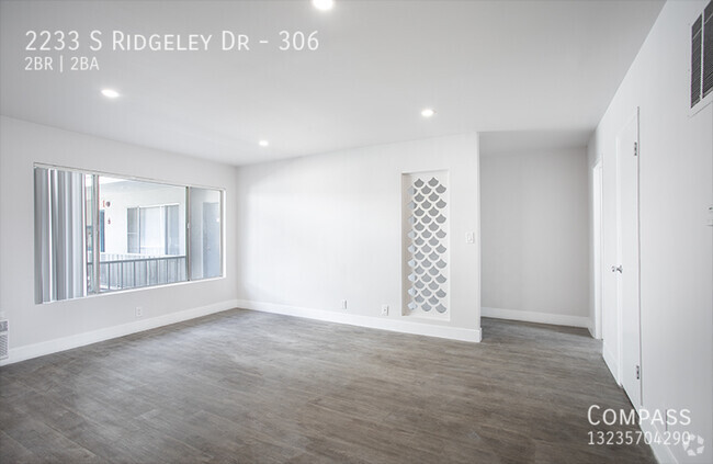 Building Photo - Mid-Century Magic: 2-Bedroom with Space, S... Unit 306 Rental