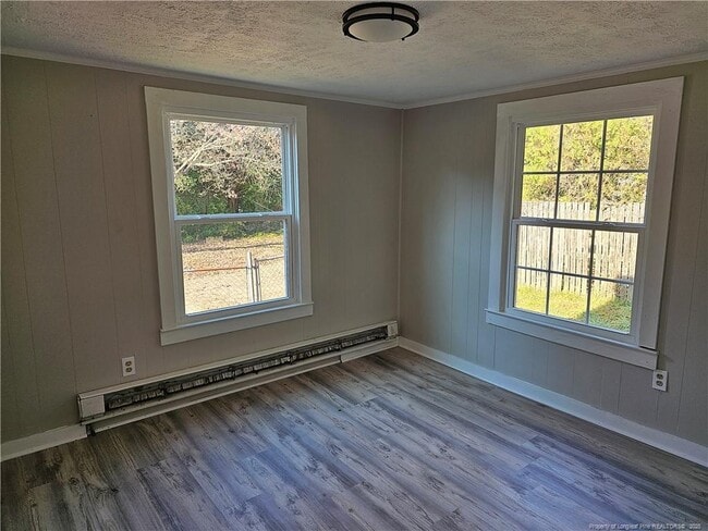 Photo - 1054 Bernadine St