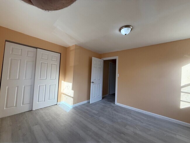 Photo - 1810 John F. Kennedy Blvd Unit 2