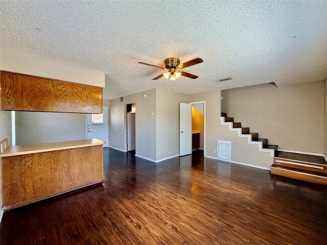 Photo - 3309 Fallmeadow St