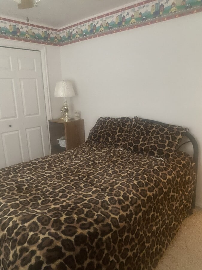 bedroom and closet - 13262 N 115 E