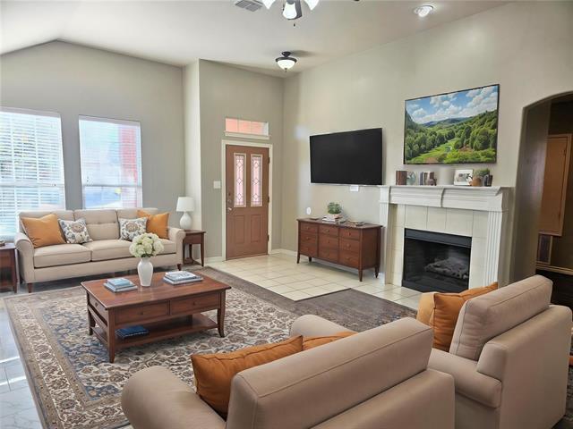 Photo - 2341 Clairborne Dr