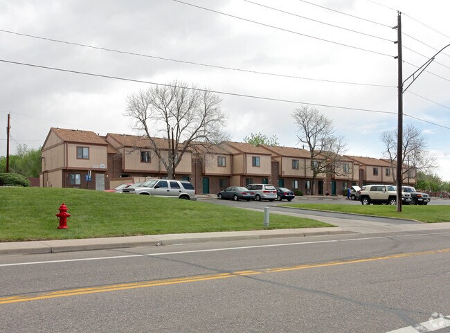 Primary Photo - Winddrift Apartments