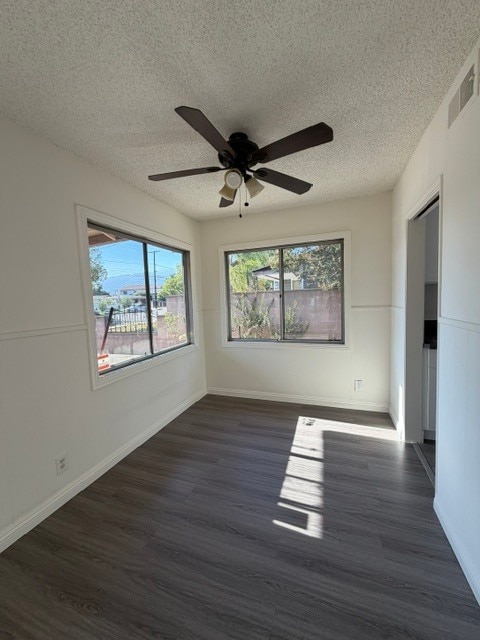 Photo - 212 N Pasadena Ave