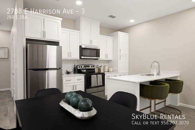 Building Photo - 2708 W Harrison Ave Unit 3
