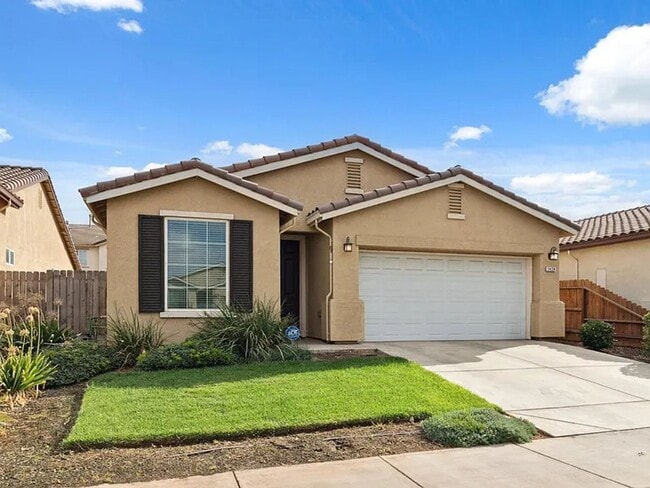 Photo - REDUCED!!! Lovely 3 Bedroom, 2 Bath Home For Rent