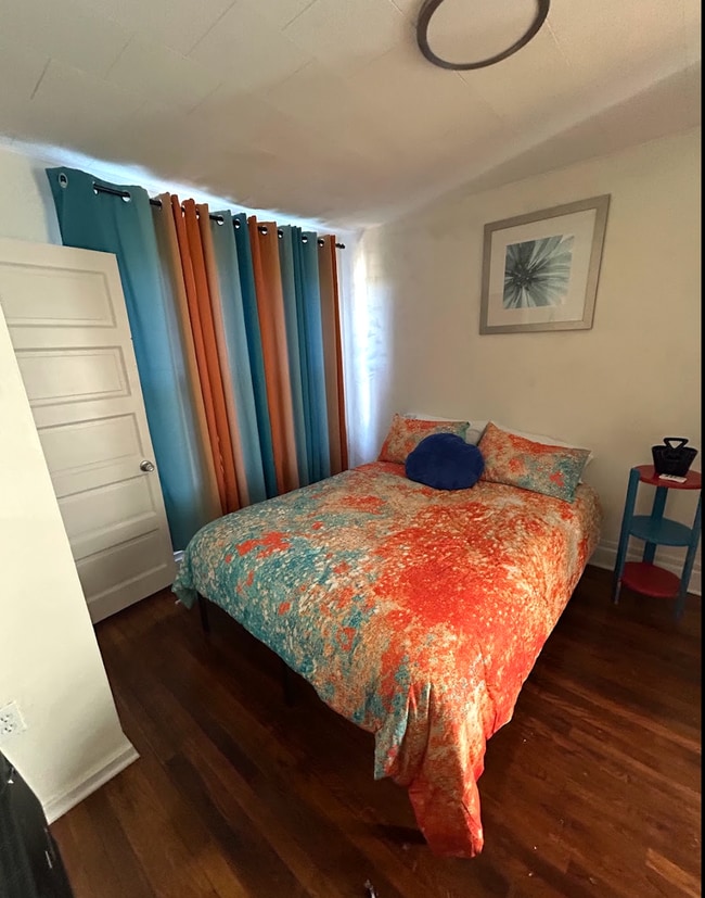 Photo - 2201 Beaver-Rooms Unidad 2201 Beaver St RM 2