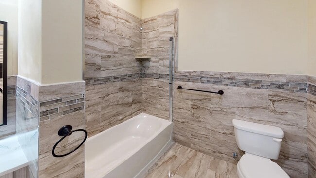 Photo - 680 Grand St Unit 509