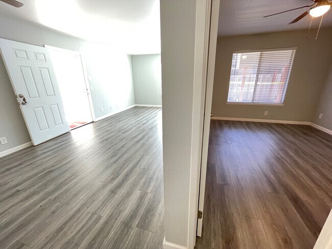 Photo - Midtown Breeze