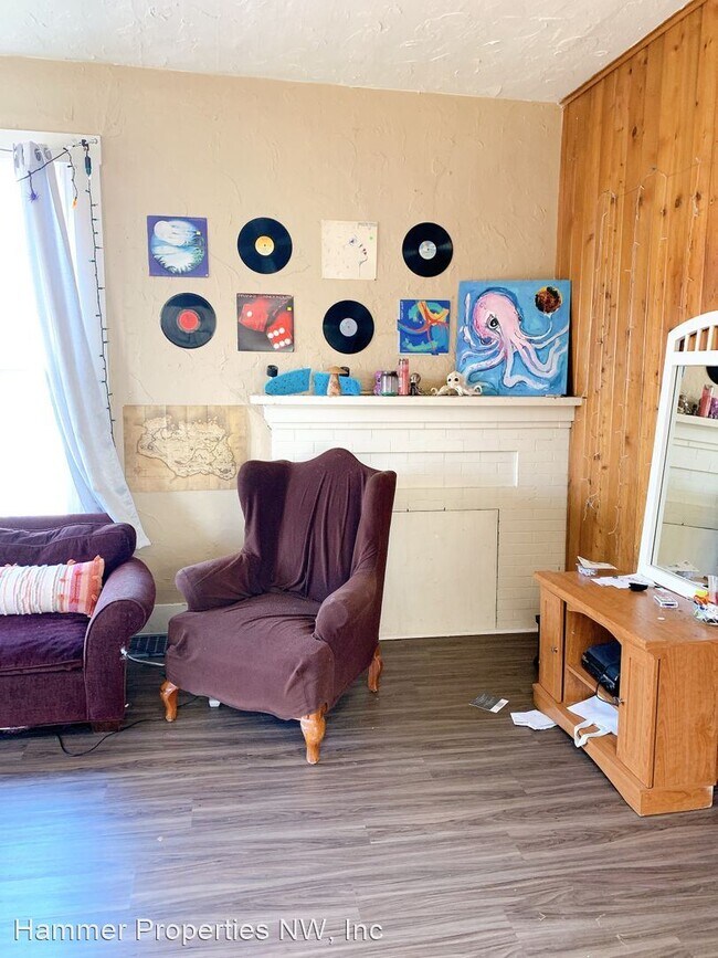 Photo - 5 br, 2 bath House - 1130 N Garden Street