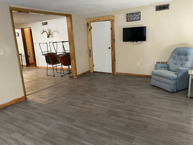 Photo - 224 Garfield St