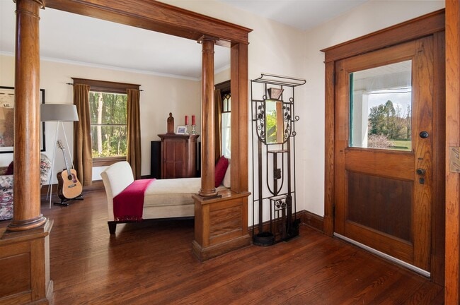 Photo - 703 Church Ave