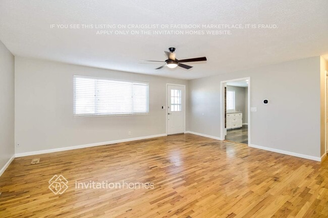 381 Marquette Dr