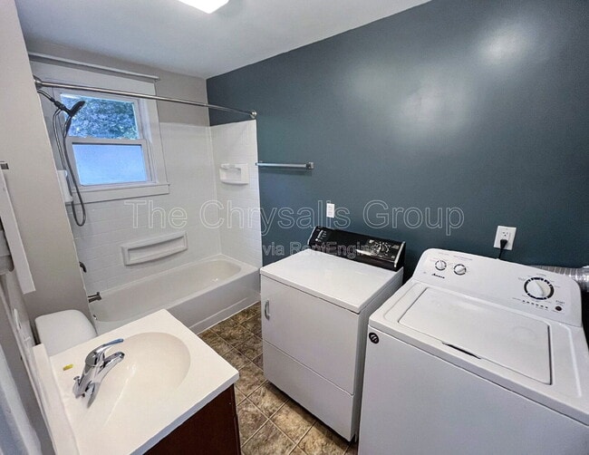 Photo - 1400 Kansas St