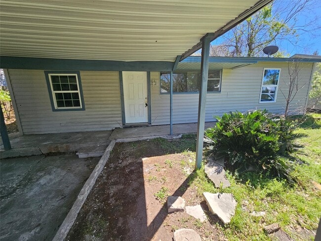 Building Photo - 6015 Beekman Rd