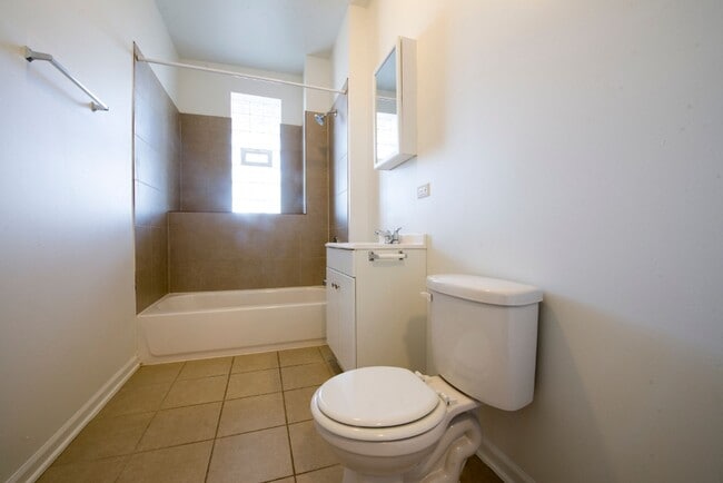 Photo - 3454 W Lexington St 715-21 S St Louis Chicago, IL 60624