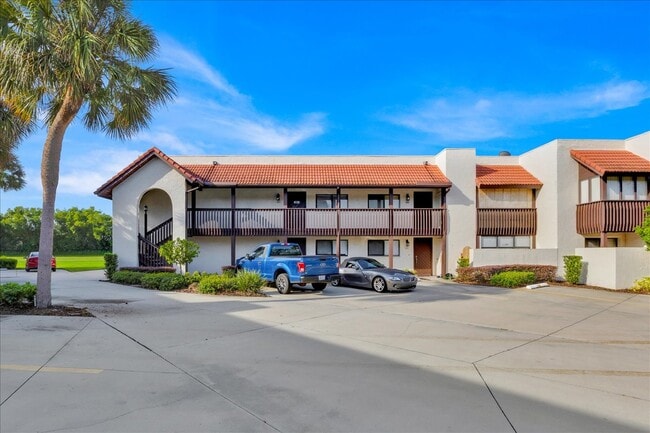 Building Photo - 4101 Village Ct