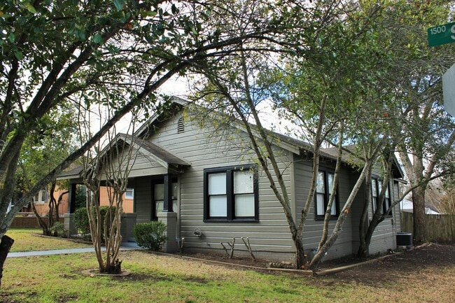 Photo - 1500 S Park St