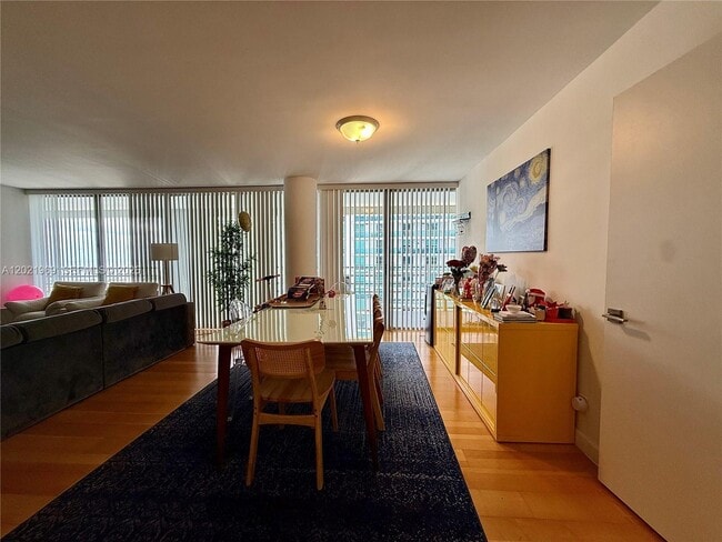 Photo - 2025 Brickell Ave Unit 2002